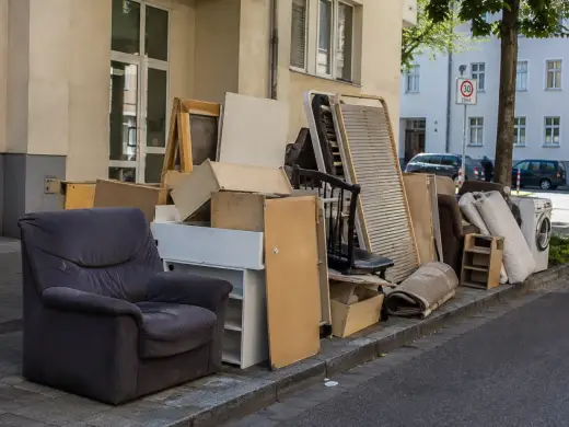 Matratzen, Schränke und Sofas richtig entsorgen