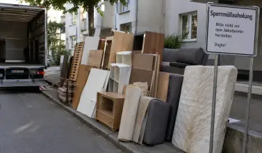 Alte Möbel entsorgen: Welche Möglichkeiten gibt es?
