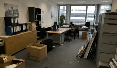 Büroauflösung mit Sortierung Räumung und Entsorgung