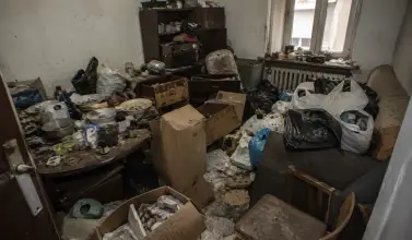 Stark vermüllte Wohnung räumen: Ablauf und Vorbereitung